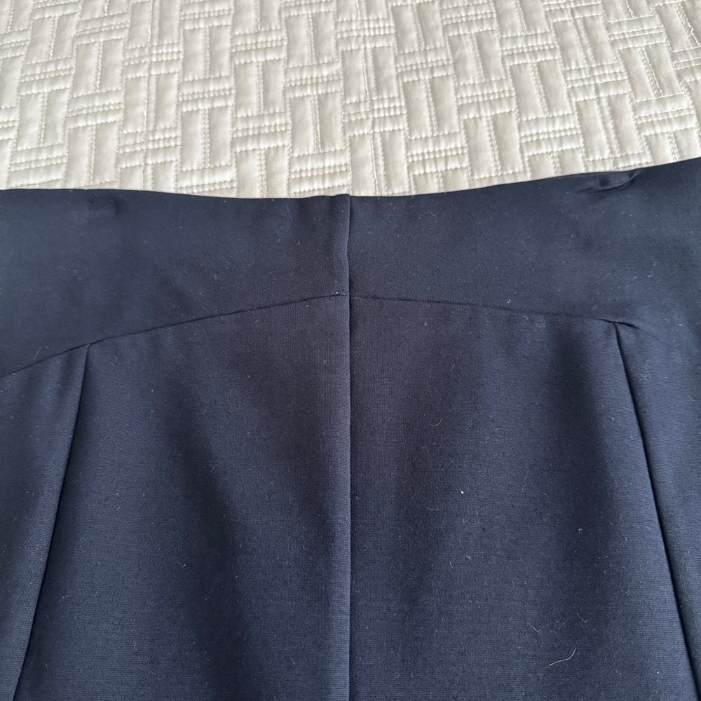 Ann Taylor Classic Ponte Navy Skirt - Picture 6 of 8